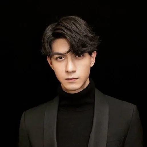 Nghệ sĩ Nhậm Ngôn Khải