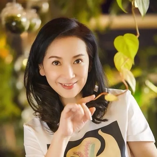 Nghệ sĩ Cung Từ Ân