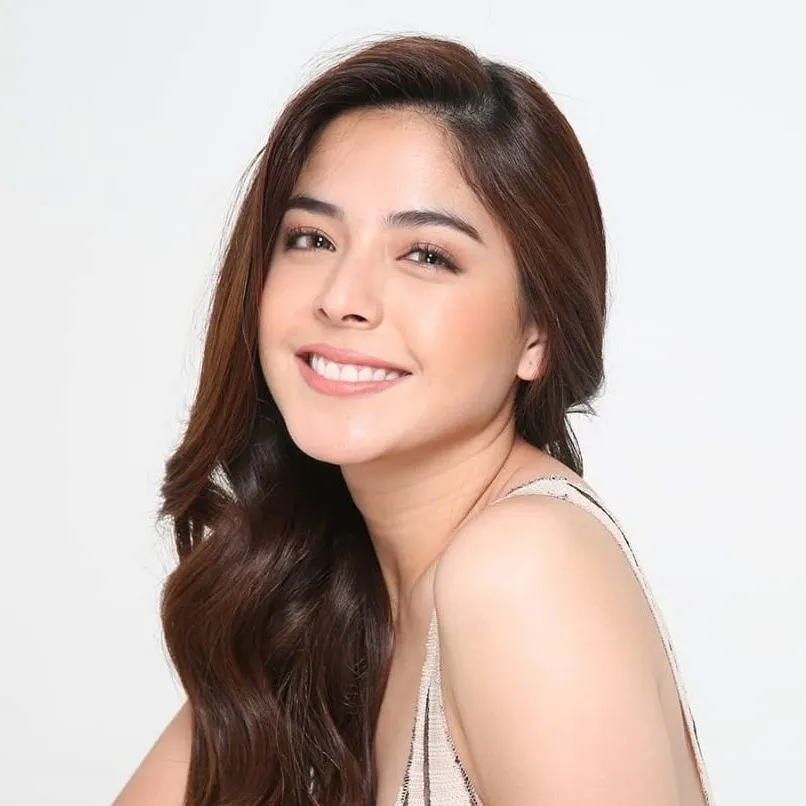 Nghệ sĩ Shaira Diaz