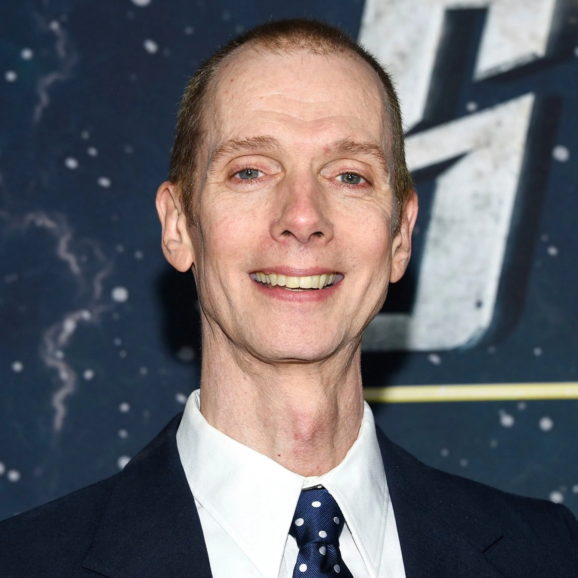 Nghệ sĩ Doug Jones