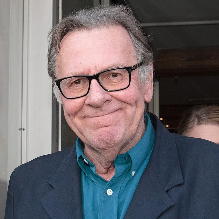 Nghệ sĩ Tom Wilkinson