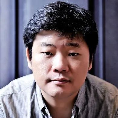 Nghệ sĩ Sohn Young Sung