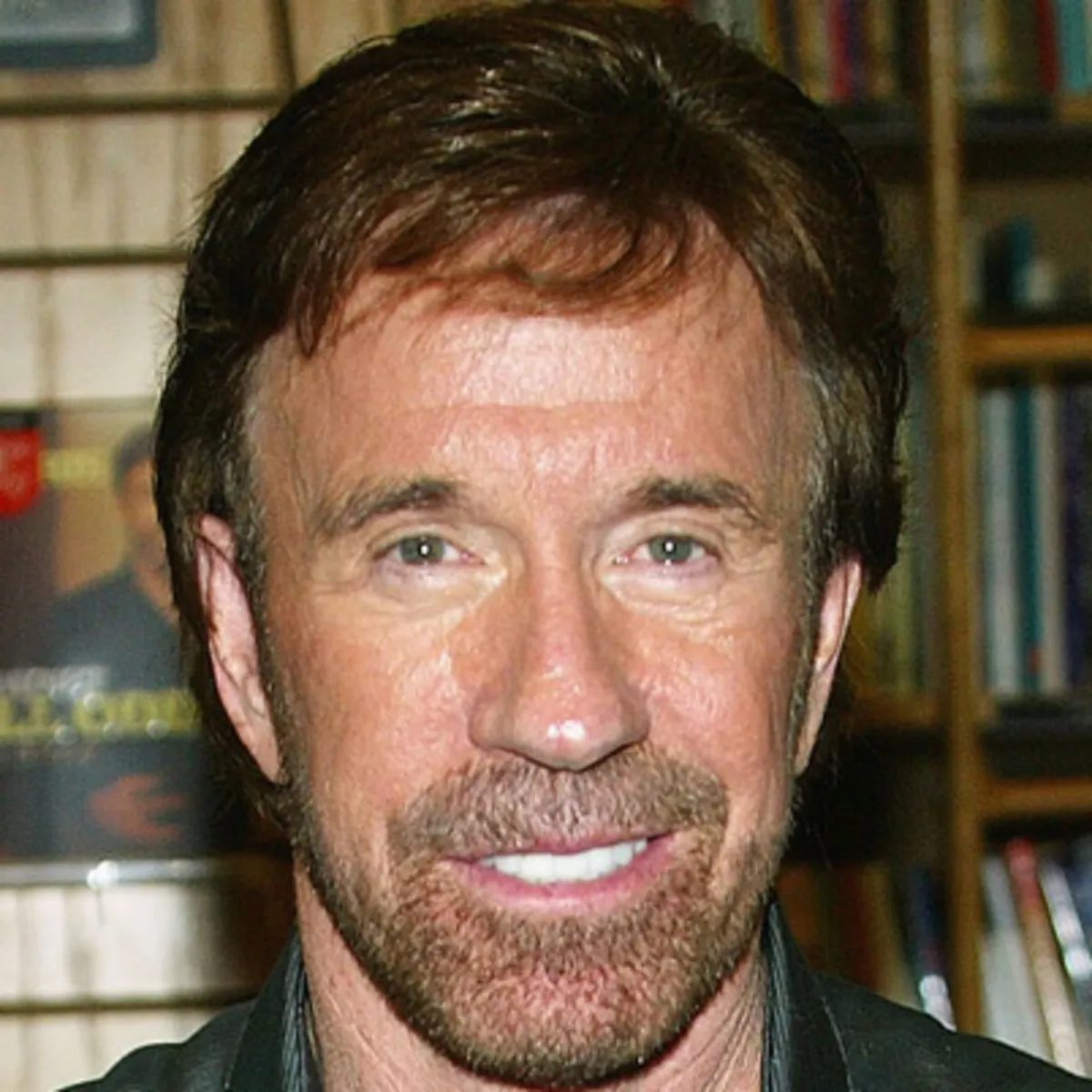 Nghệ sĩ Chuck Norris