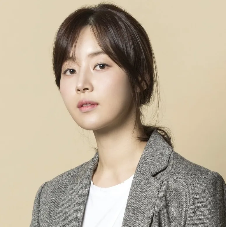 Nghệ sĩ Han Ji Hye