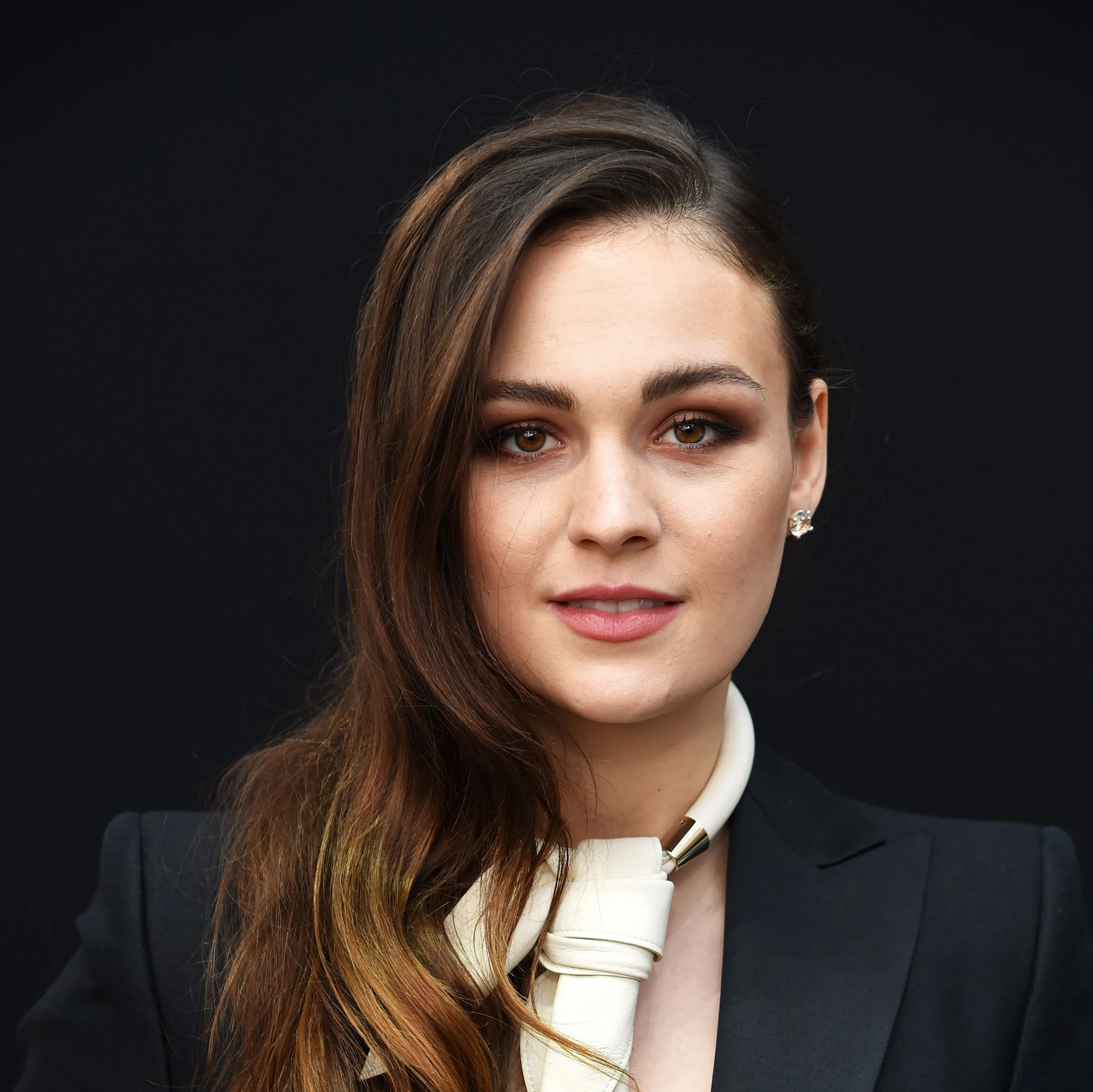 Nghệ sĩ Sophie Skelton