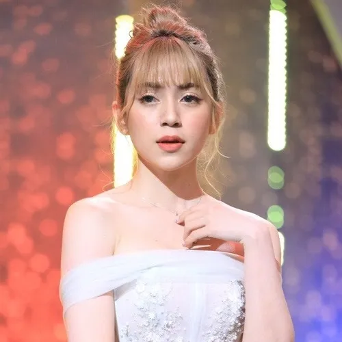 Nghệ sĩ Mi Lan