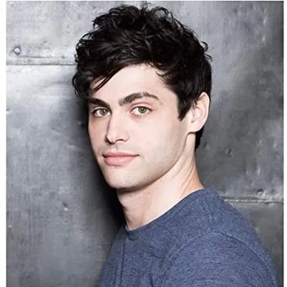 Nghệ sĩ Matthew Daddario