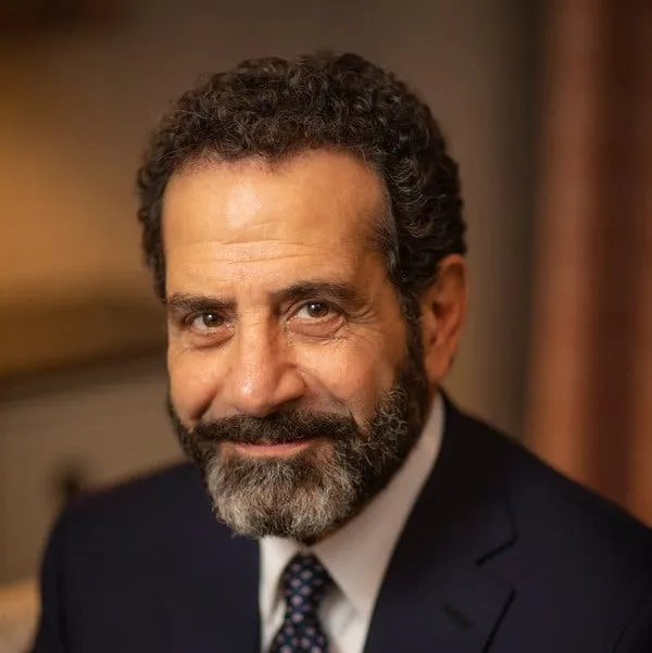 Nghệ sĩ Tony Shalhoub