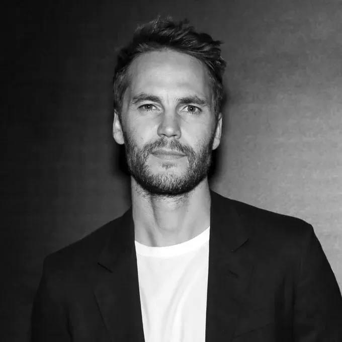 Nghệ sĩ Taylor Kitsch