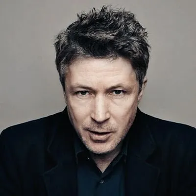Nghệ sĩ Aidan Gillen