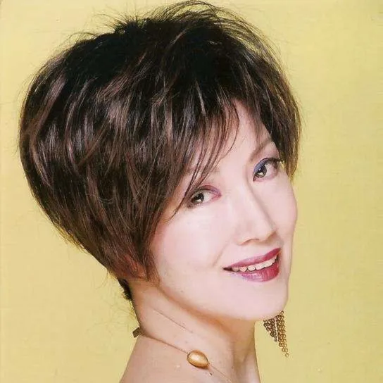 Nghệ sĩ Tạ Tuyết Tâm