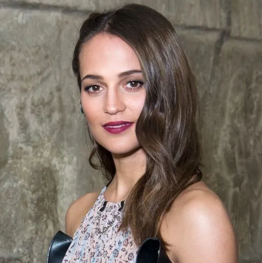 Nghệ sĩ Alicia Vikander