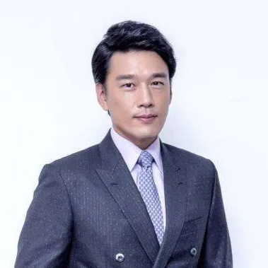 Nghệ sĩ Vương Diệu Khánh