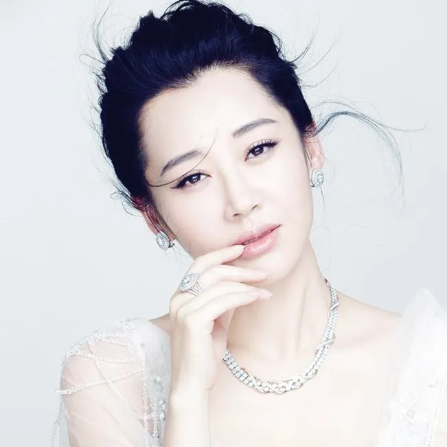 Nghệ sĩ Hứa Tình