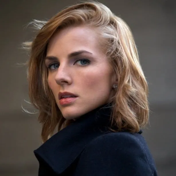 Nghệ sĩ Amber Marie Bollinger