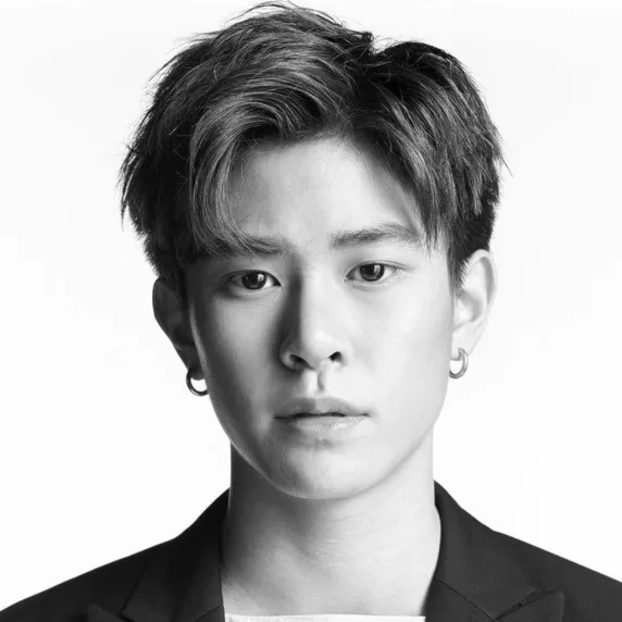 Nghệ sĩ Jackie Jackrin Kungwankiatichai