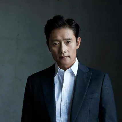 Nghệ sĩ Lee Byung Hun