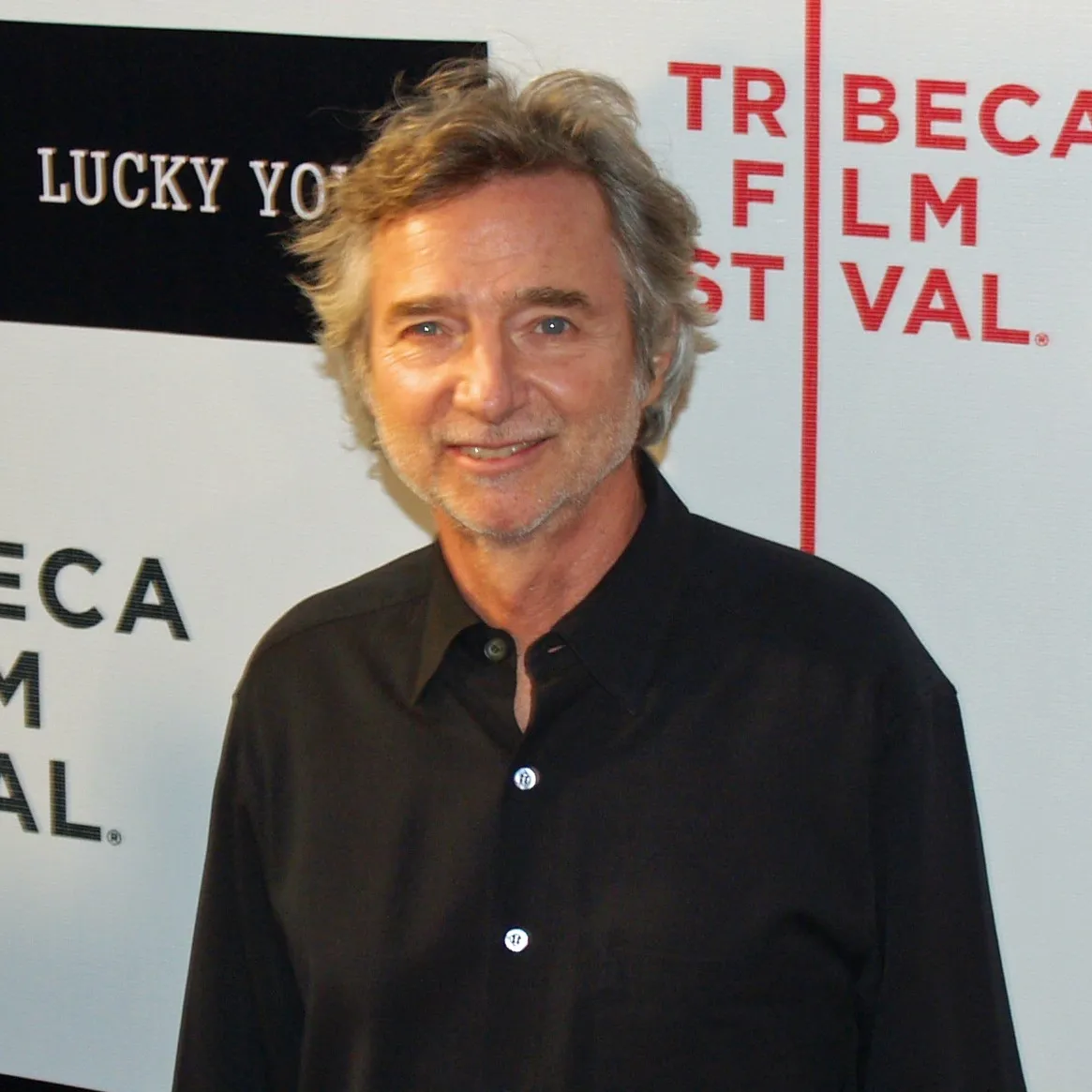 Nghệ sĩ Curtis Hanson