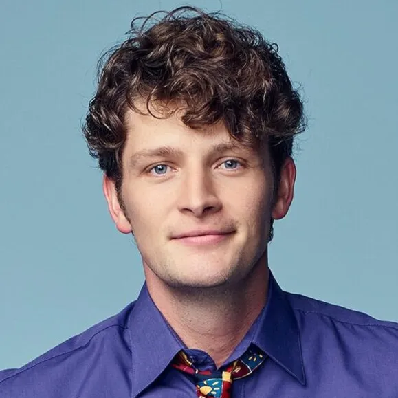 Nghệ sĩ Brett Dier