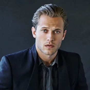 Nghệ sĩ Wyatt Nash