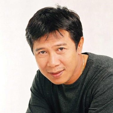 Nghệ sĩ Nguyễn Dương