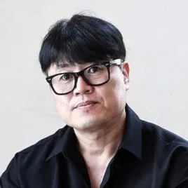 Nghệ sĩ Won Shin Yeon