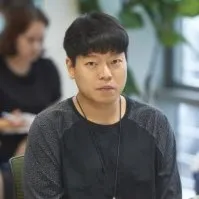 Nghệ sĩ Lee Dong Hyun (Director)