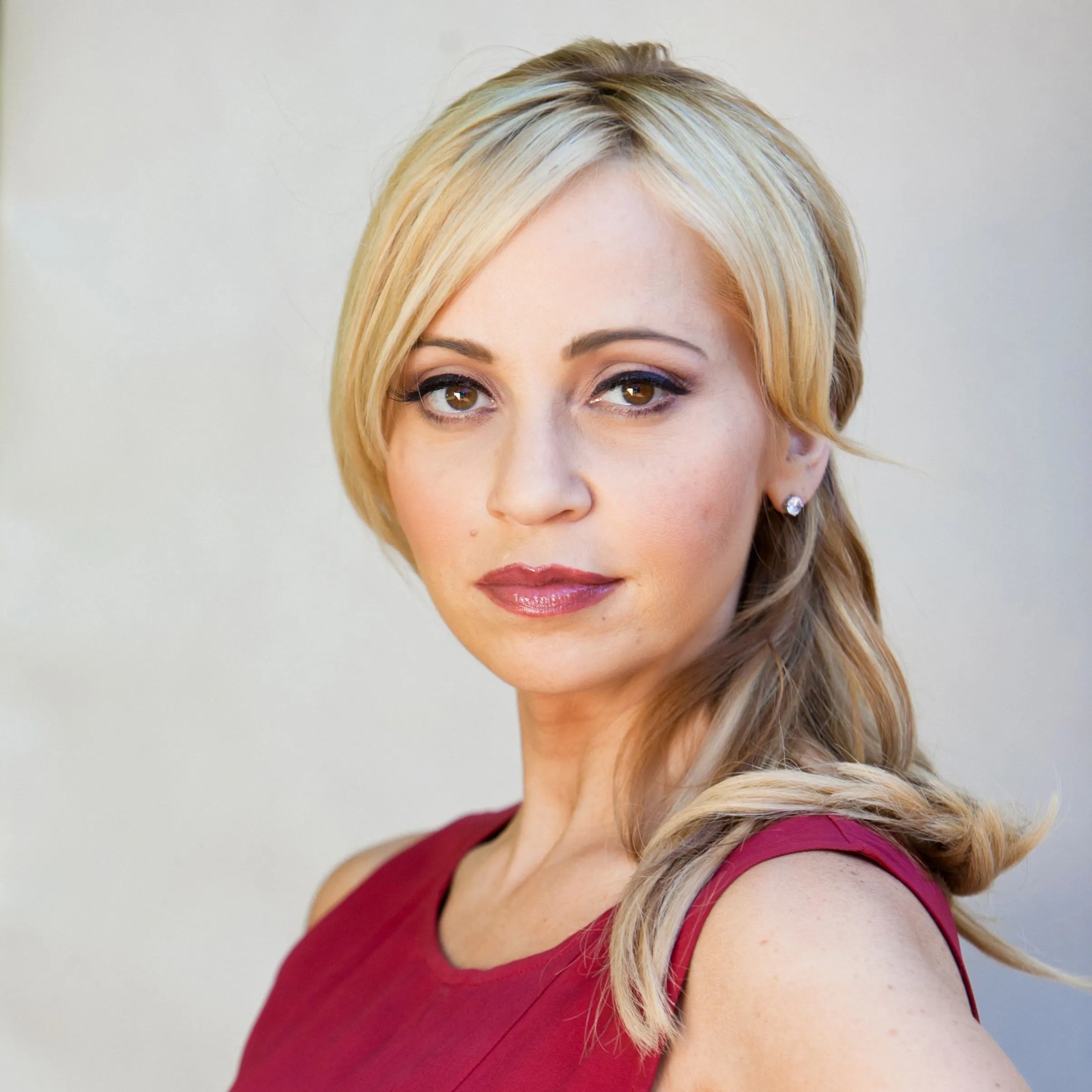 Nghệ sĩ Tara Strong