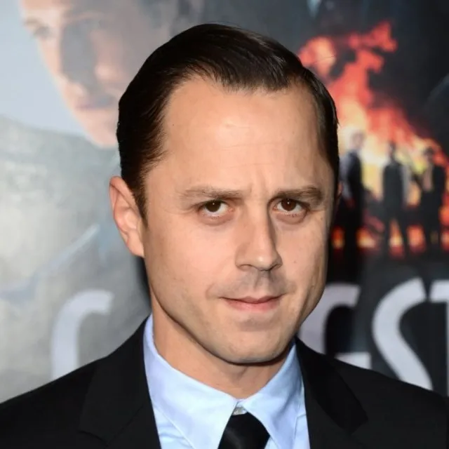 Nghệ sĩ Giovanni Ribisi