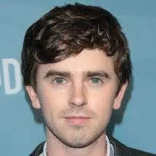 Nghệ sĩ Freddie Highmore