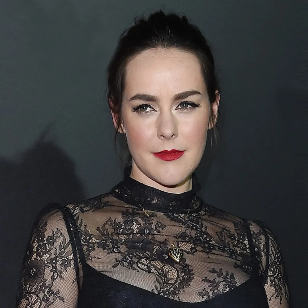 Nghệ sĩ Jena Malone