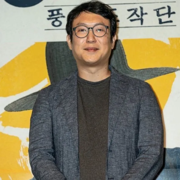 Nghệ sĩ Kim Joo Ho