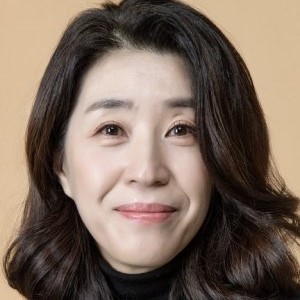 Nghệ sĩ Kim Mi Kyung