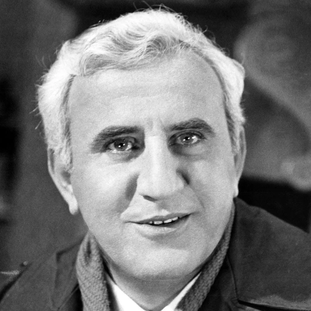 Nghệ sĩ Adolfo Celi