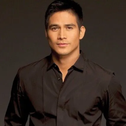 Nghệ sĩ Piolo Pascual