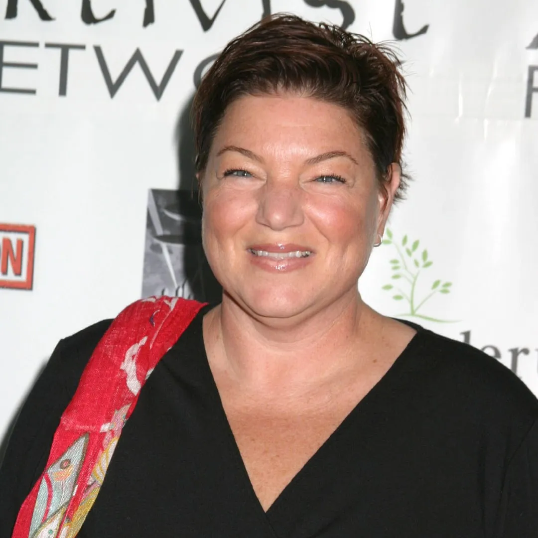 Nghệ sĩ Mindy Cohn