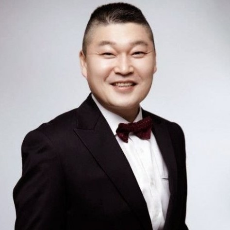 Nghệ sĩ Kang Ho Dong
