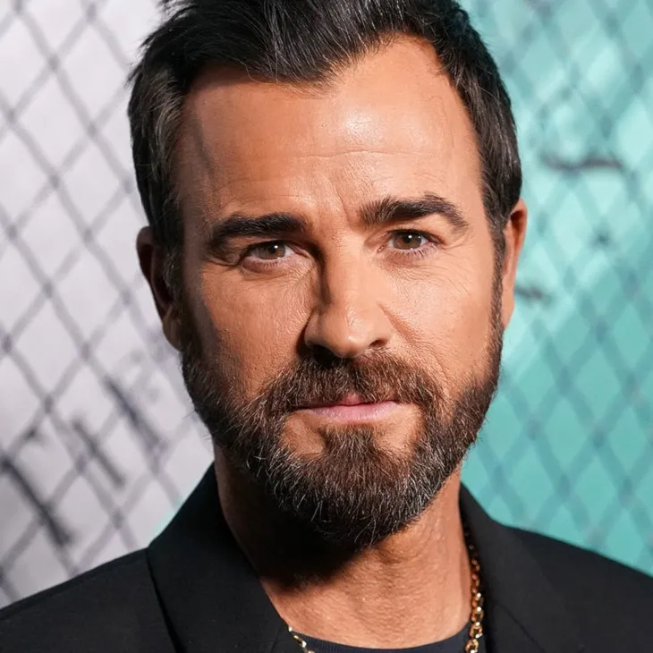 Nghệ sĩ Justin Theroux