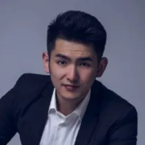 Nghệ sĩ Vương Giai Hi