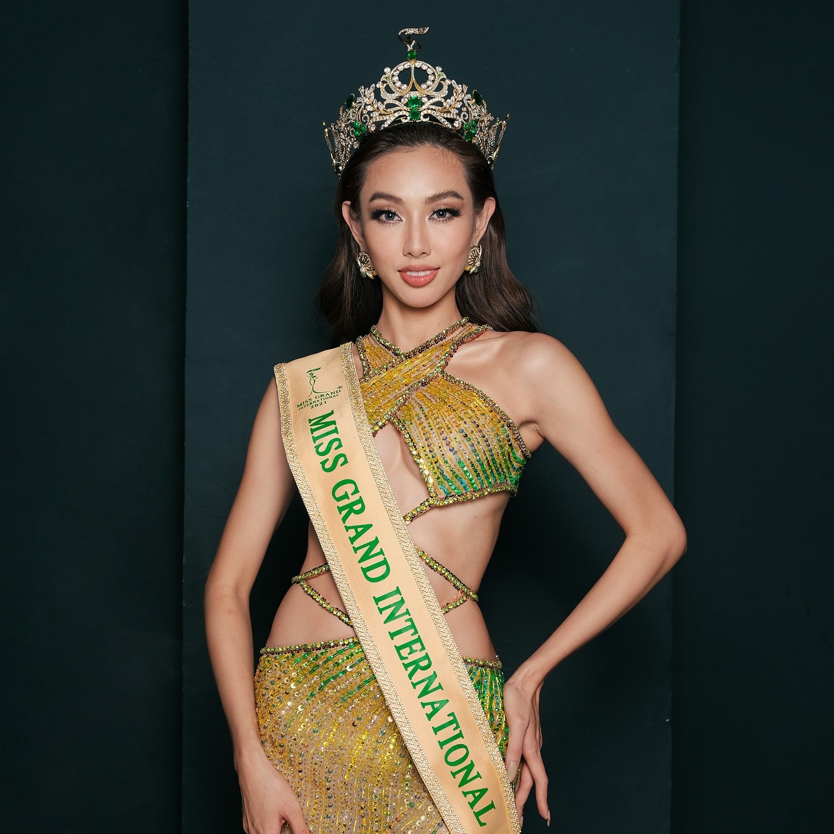 Nghệ sĩ Hoa hậu Thùy Tiên