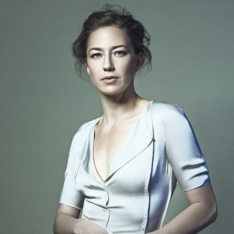 Nghệ sĩ Carrie Coon