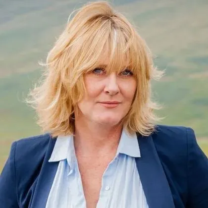 Nghệ sĩ Sarah Lancashire