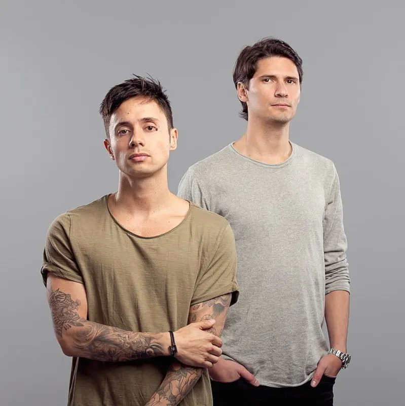 Nghệ sĩ DJ Bassjackers	