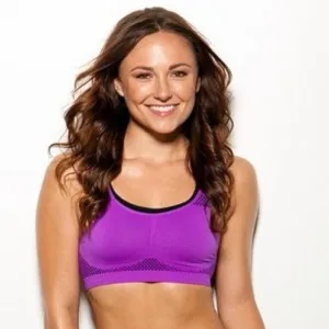 Nghệ sĩ Briana Evigan