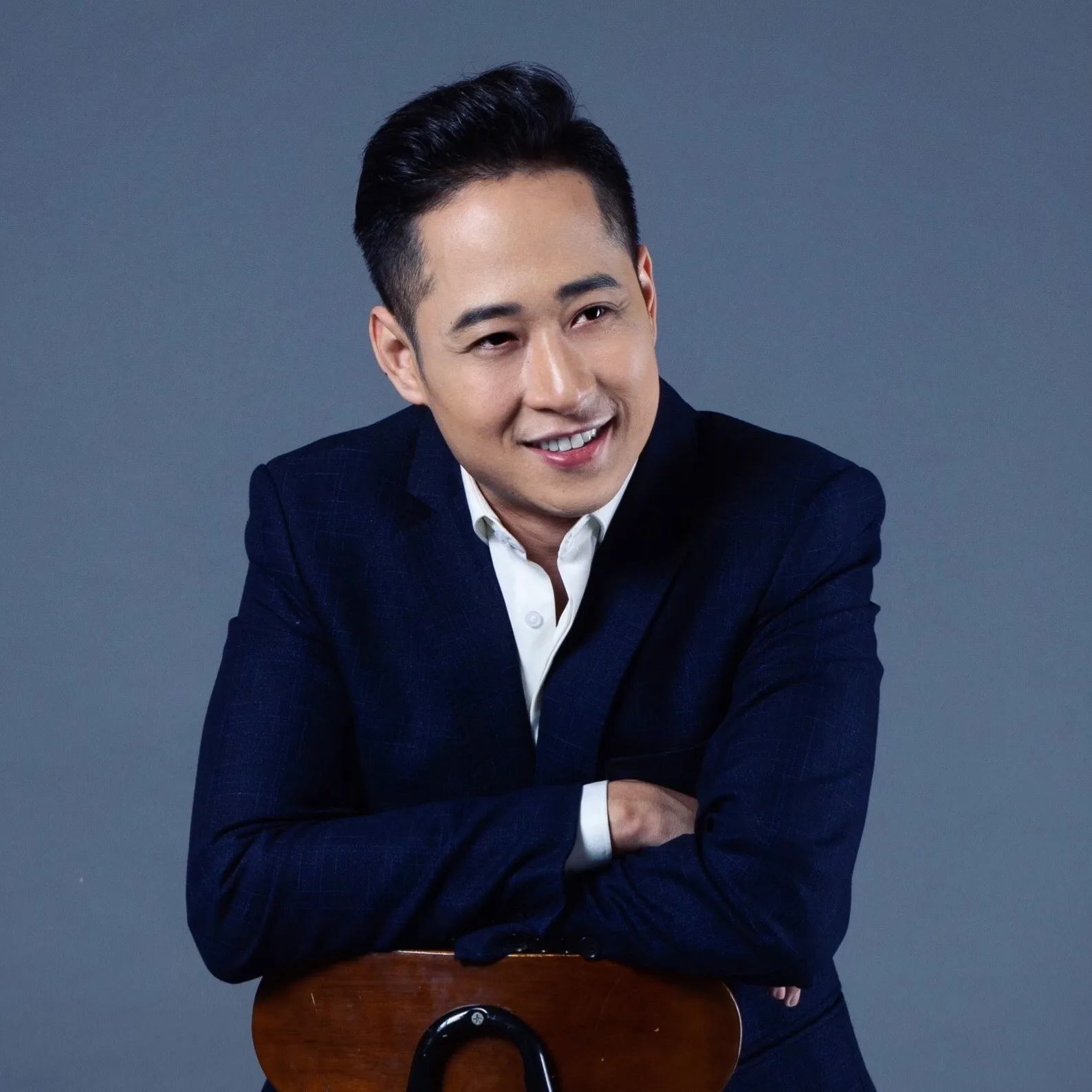 Nghệ sĩ Mạnh Hưng