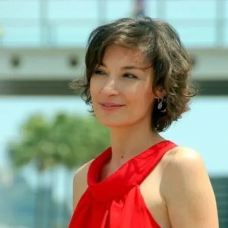 Nghệ sĩ Jeanne Balibar