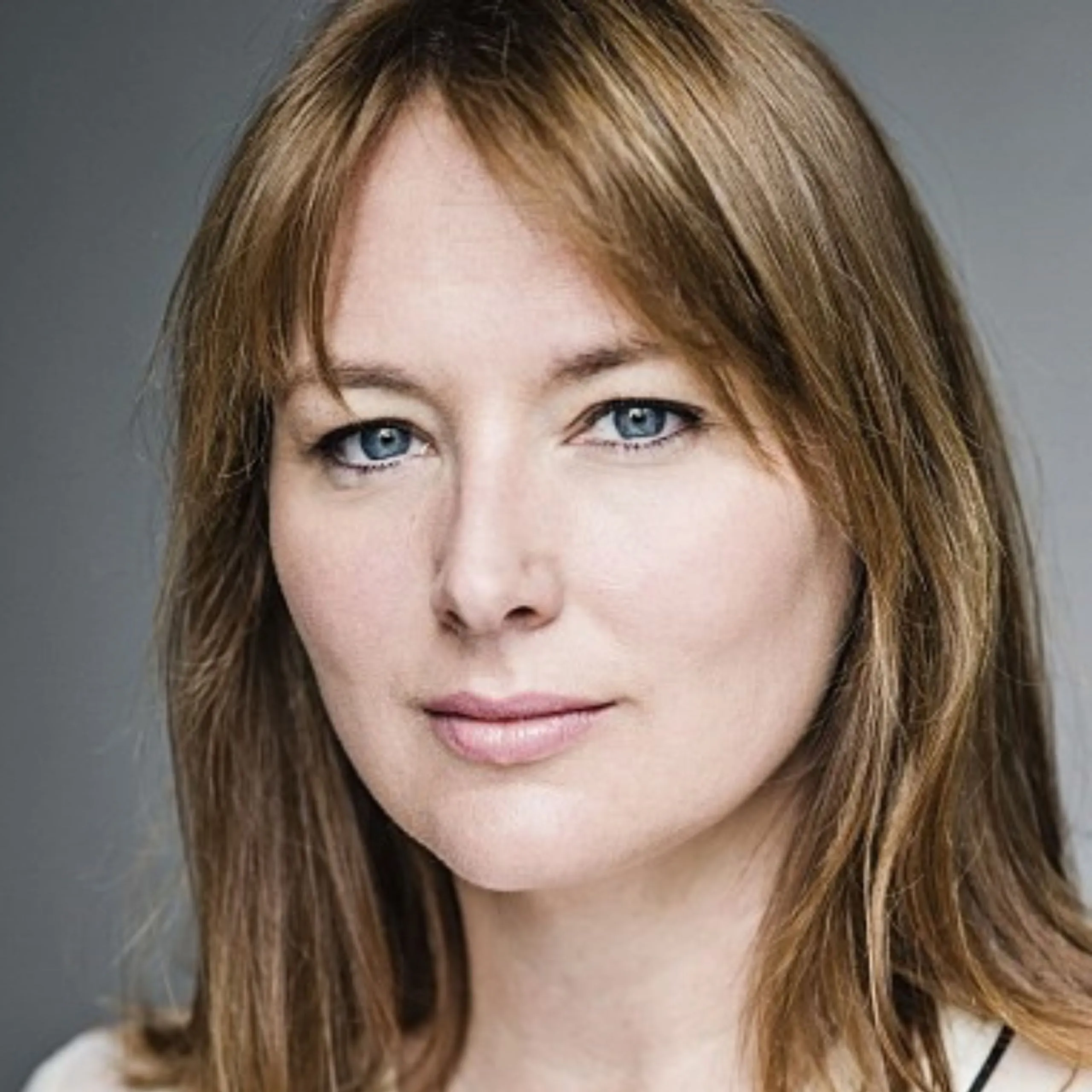 Nghệ sĩ Beth Chalmers