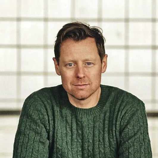 Nghệ sĩ Martin Buch