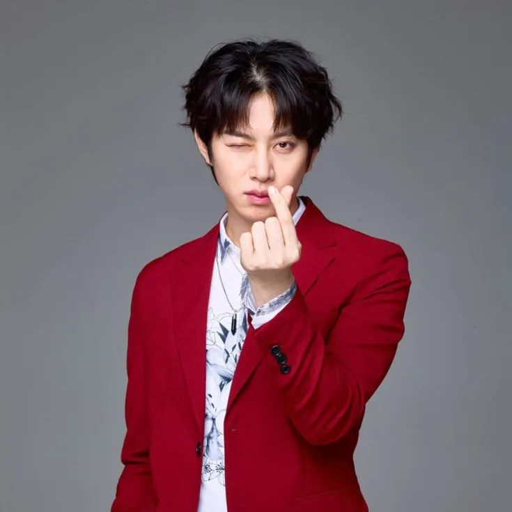 Nghệ sĩ Kim Hee Chul