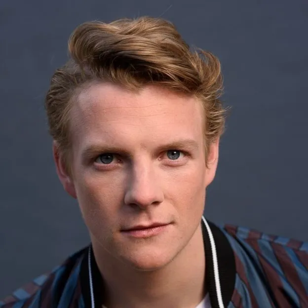 Nghệ sĩ Patrick Gibson